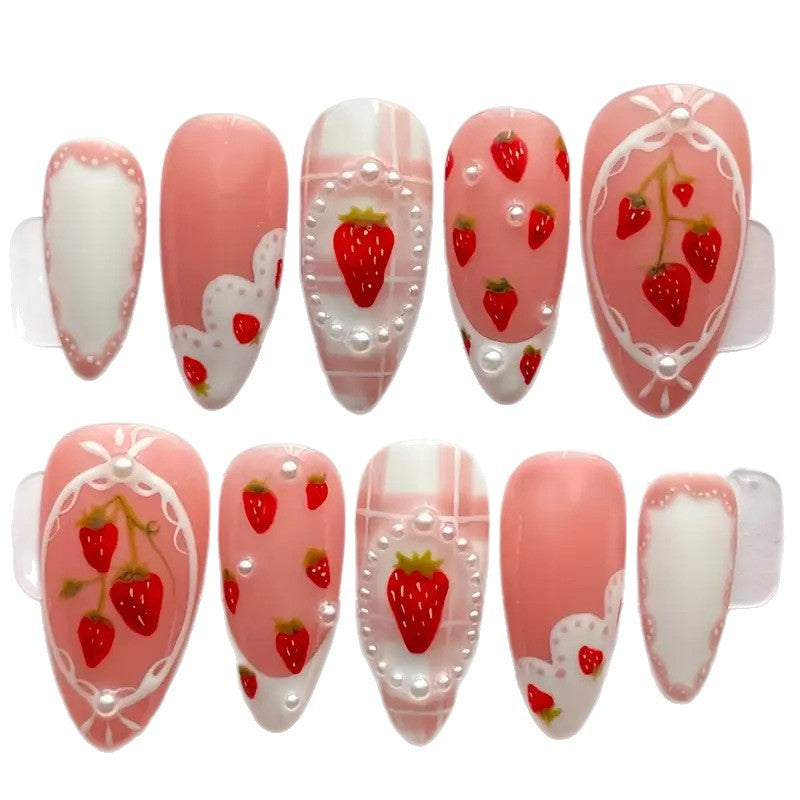 Romantische Herz-Themen Press-On Nagelkunst Karnz