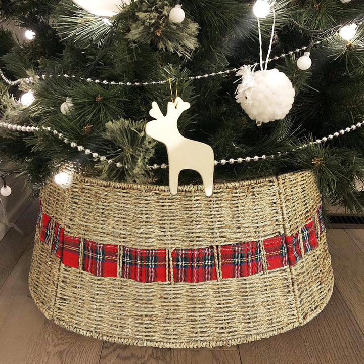 Dekorativer Weihnachtsbaumständer Aus Geflecht Karnz