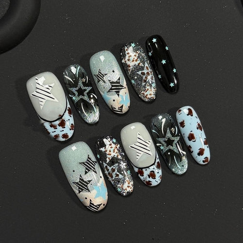 Künstlerische Glitter Nagelkunst Kollektion Karnz
