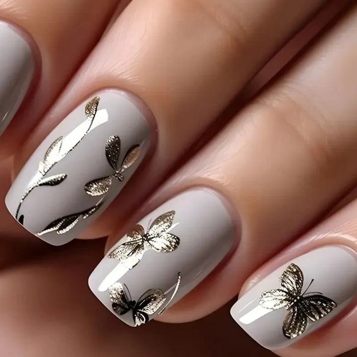 Schmetterlings Nagelkunst Karnz
