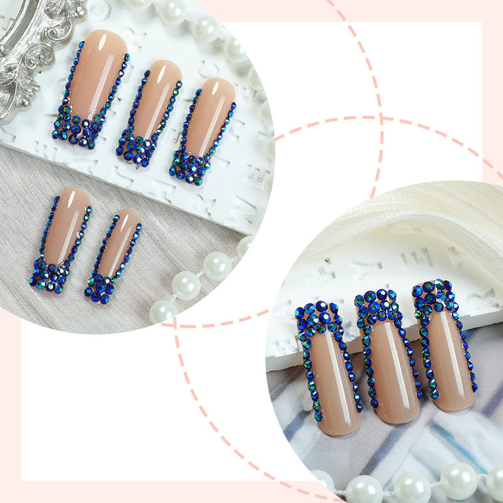 Designer Press-On Nagelset mit Strass-Akzenten Karnz