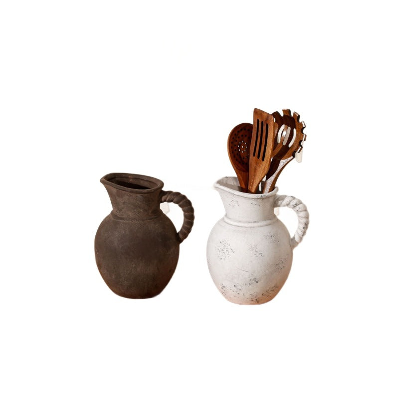 Elegante und Rustikale Keramikkaraffe Karnz