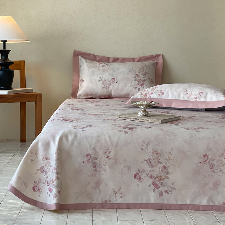 Luxuriöses Satin-Bettwäsche-Set mit floraler Jacquard-Webung und breiter Satinkante