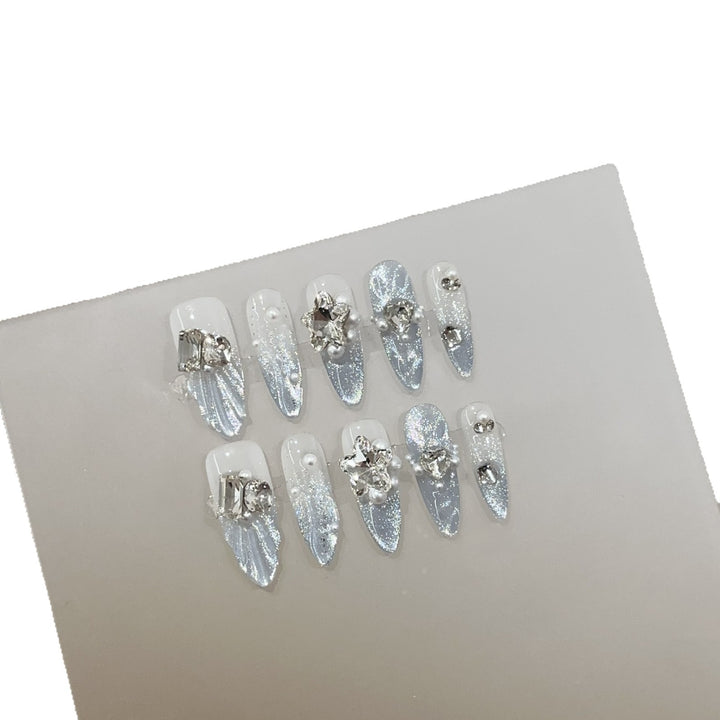 Glamouröse mit Juwelen akzentuierte Press-On Nagelset