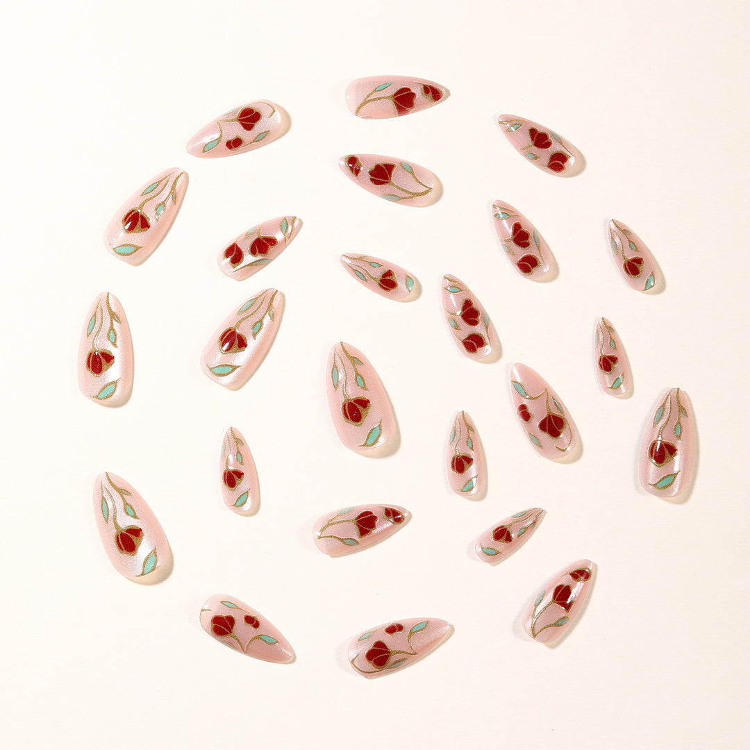 Elegante florale Stiletto-Nagelkunstverlängerungen Karnz