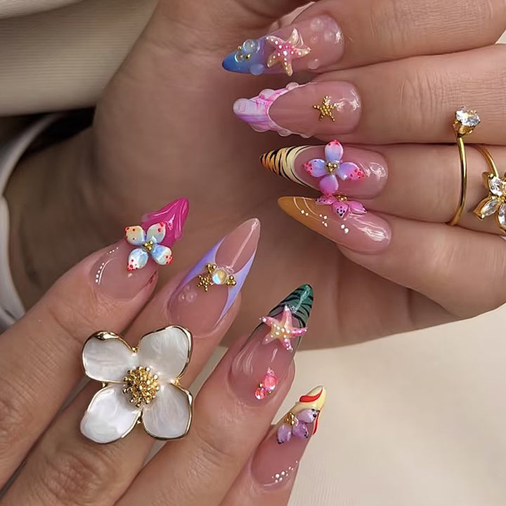 Dekorativer Press-On Nagelset mit floralen Akzenten Karnz 1788495788
