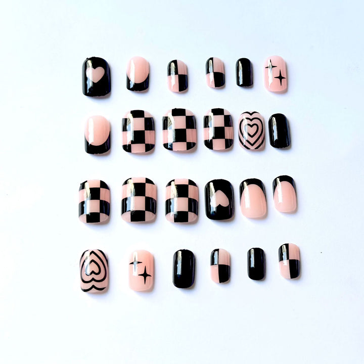 Künstlerisches Nagelkunstset