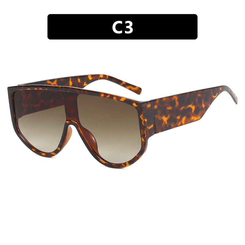 Damen modische Sonnenbrille mit extraterrestrischem Design Karnz