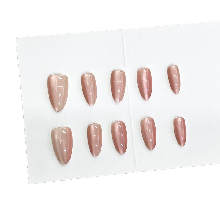 Glänzendes mandelförmiges Press-On Nagelset Karnz 1787225130