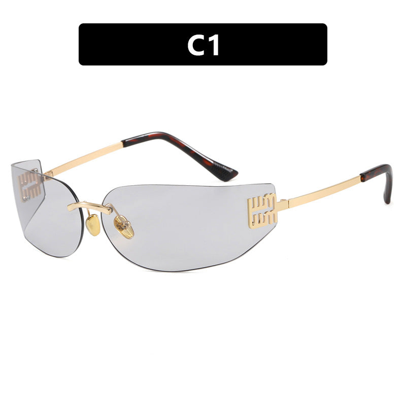 Damen futuristische Designer-Sonnenbrille mit ausgefallenem Rahmen und UV-Schutz Karnz