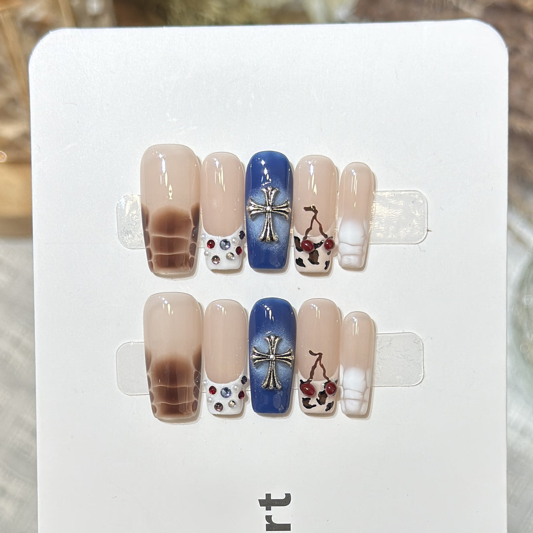 Wiederverwendbares Press-On Nagelset Karnz