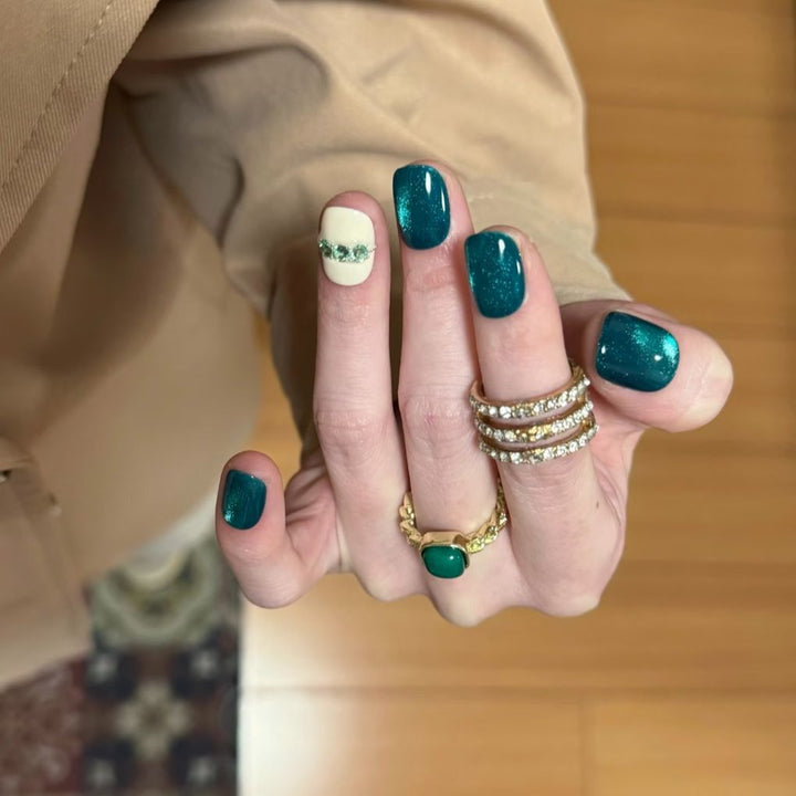 Premium Glänzende Nagelkunst Verlängerungen