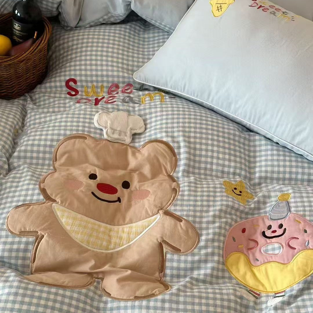 Kinder-Bettbezug-Set mit gestepptem Vichy-Karo und niedlichen Applikationen
