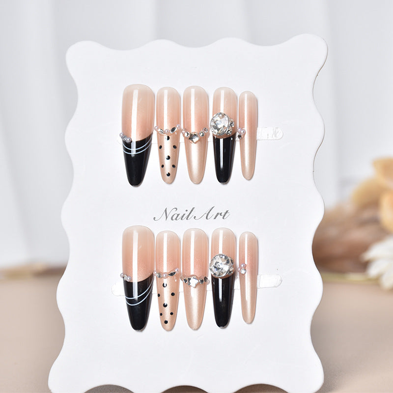 Glamorous Herz-Themen Press-On Nagel Set Karnz