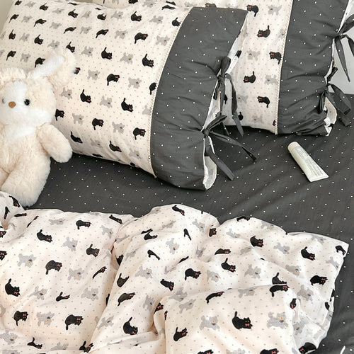 Baumwolle Babybett Stoßstange und Bettbezug Set mit Katzenmuster Bindeschluss