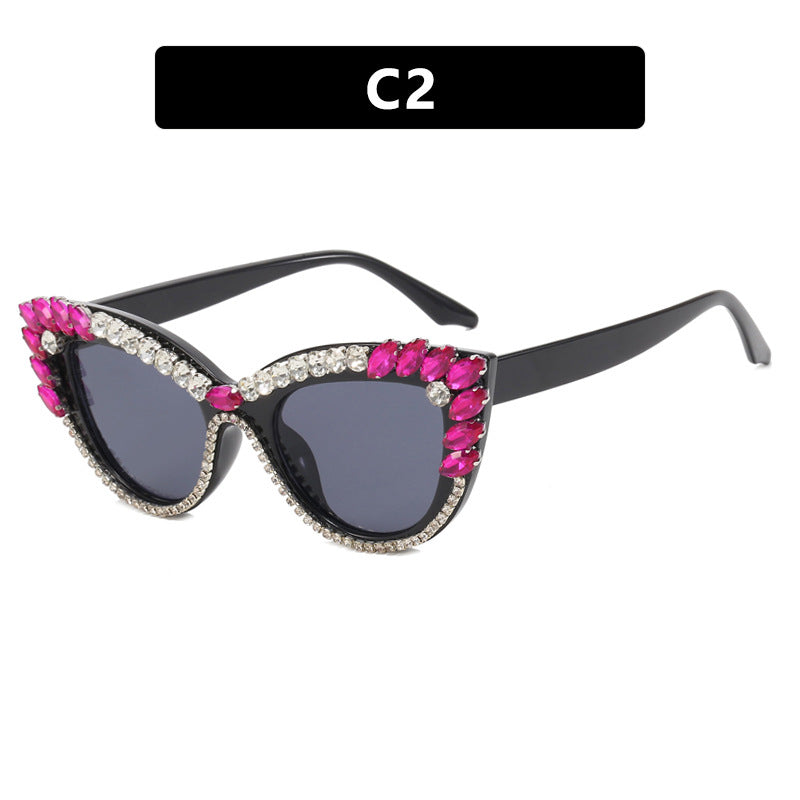 Damen extravagante Cat-Eye Sonnenbrille mit funkelndem Strassbesatz Karnz