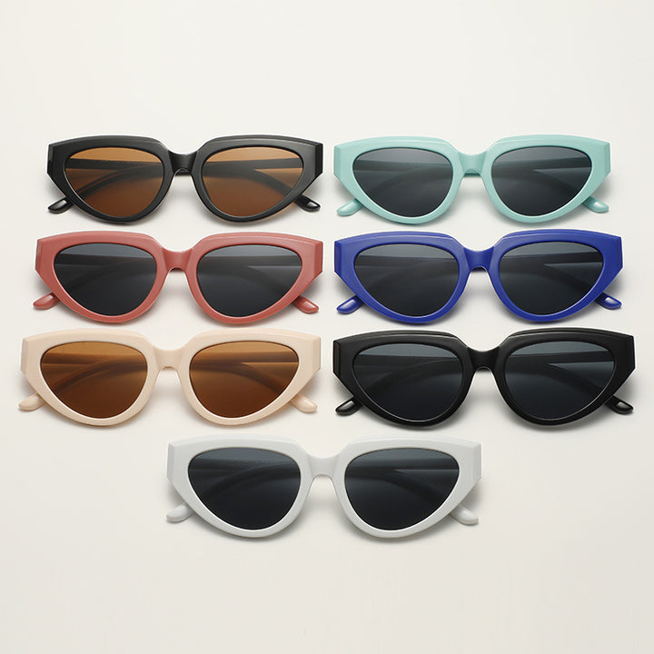 Damen stylische Cat-Eye Sunglasses mit strapazierfähigem Kunststoffrahmen Karnz