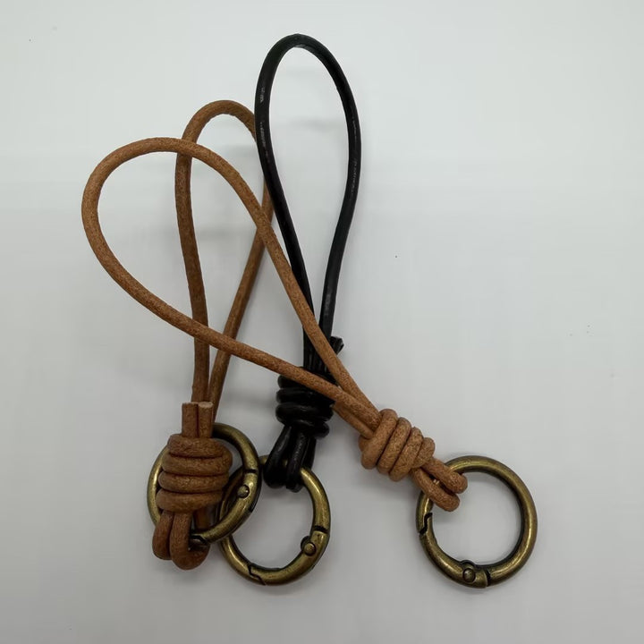 Handgemachter Leder-Schlüsselanhänger Karnz