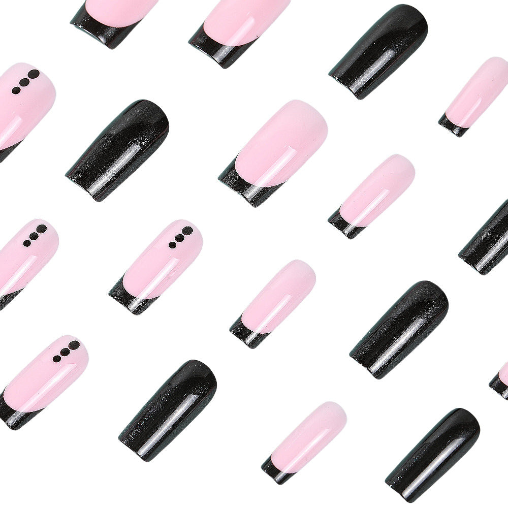 Glamouröse Nagelspitzen Karnz