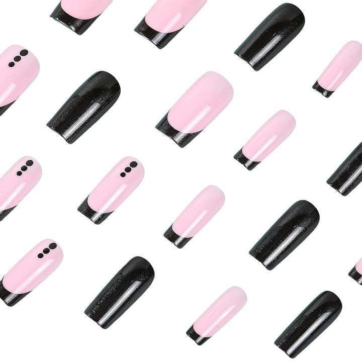 Glamouröse Nagelspitzen Karnz