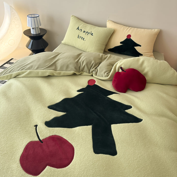 Kuschelige Bettwäschegarnitur mit gestickten Katzenapplikationen und Soft-Fleece-Oberfläche