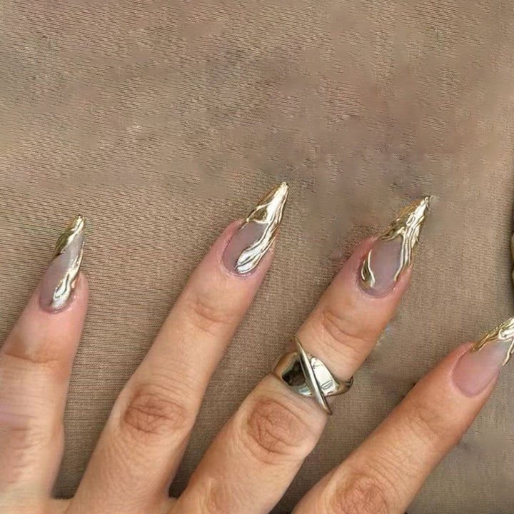 Elegante Blumen Schleife Nagelkunst Karnz