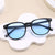 Damen modische Sonnenbrille mit transparentem Rahmen und elegantem Design Karnz