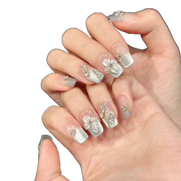 Luxuriöses Blüten Press-On Nail Set