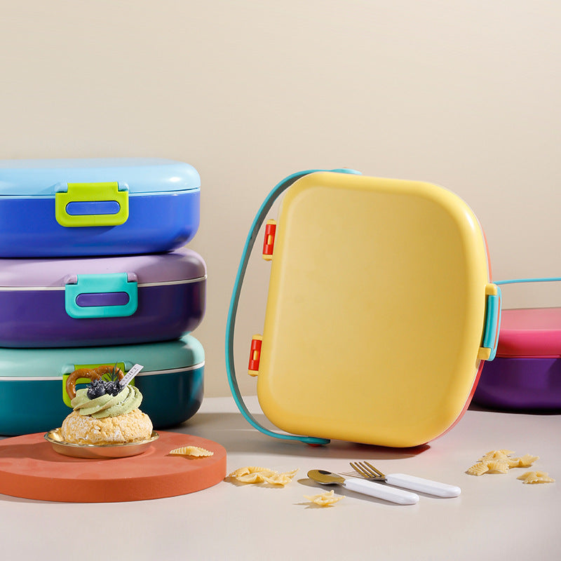 Isolierte Lunchbox mit Besteckset