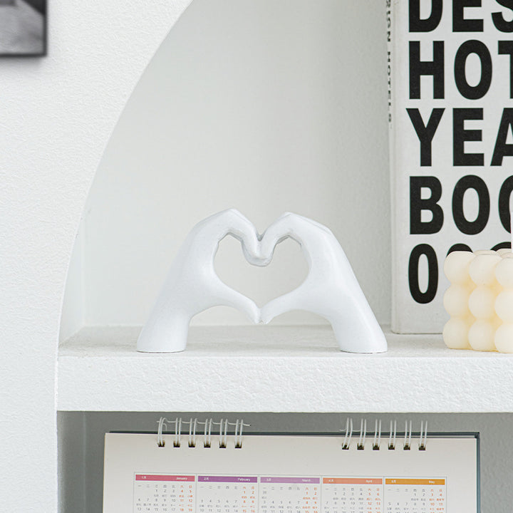 Dekorative Herzform Skulptur Karnz
