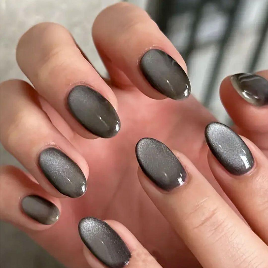 Press-On Nail Art Set mit Metallic-Finish