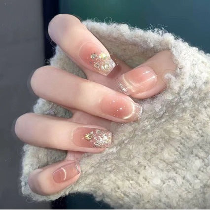 Dekorative Press-On Nagelspitzen Karnz