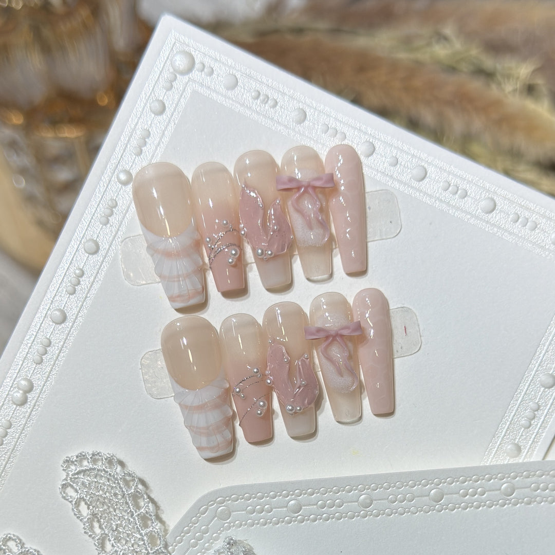 Künstlerisches dekoratives Press-On-Nagelset Karnz