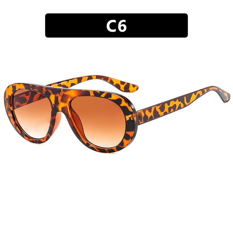Damen modische oversized Sonnenbrille mit schützendem UV-Filter Karnz