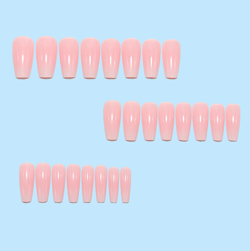 Künstliche Nagelverlängerung Im Eleganten Design Karnz
