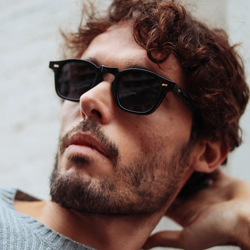 Damen geometrische Sonnenbrille mit schützendem UV-Filter und zeitgemäßem Design Karnz