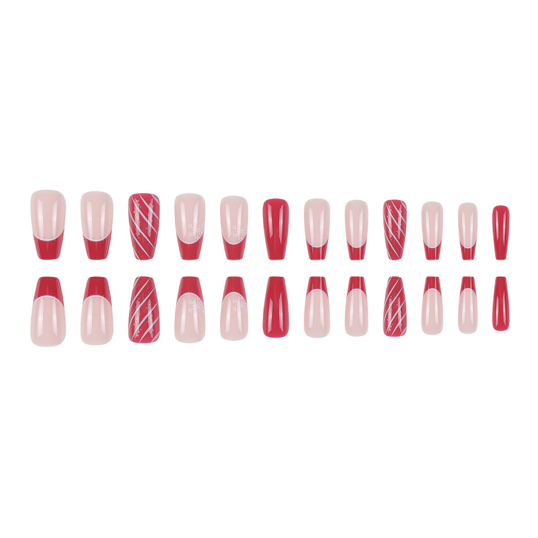 Langes Elegantes Press-On Nagelset Karnz