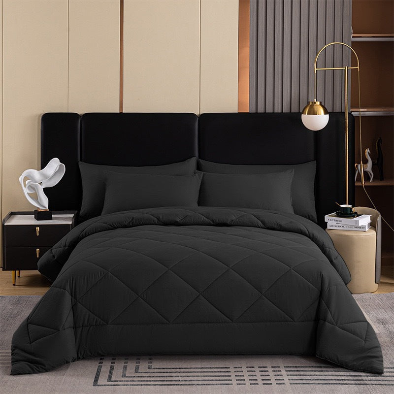Luxuriöses Steppbett-Set Karnz