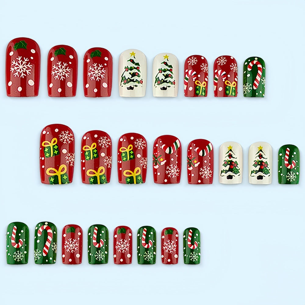 Weihnachtskunstnägel im festlichen Design Karnz