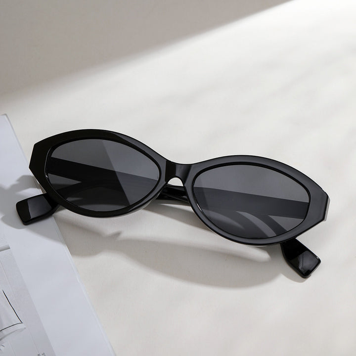 Damen modische Cat-Eye Sonnenbrille mit ergonomischem Rahmen Karnz