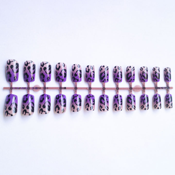 Wilder Leopard-Print-Nagelkunst-Set