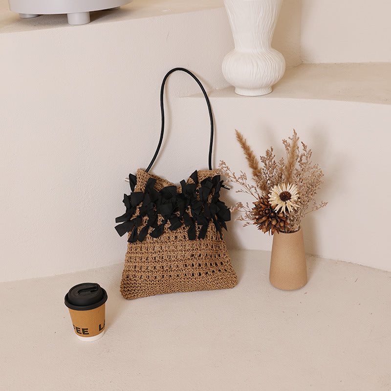 Damen Handgefertigte Tasche mit raffinierten Rüschen Karnz