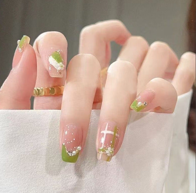 Kunstvolle Nagelspitzen Design Karnz