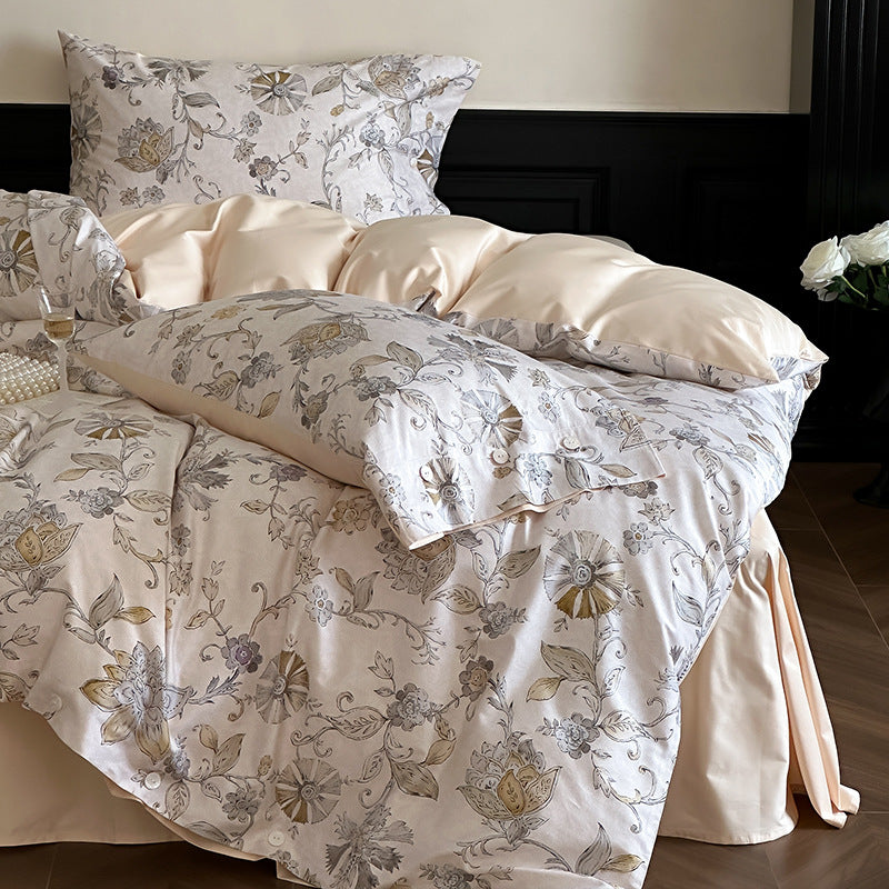 Luxuriöses Satin-Bettwäscheset mit zarten Rosenmotiven und Knopfleiste