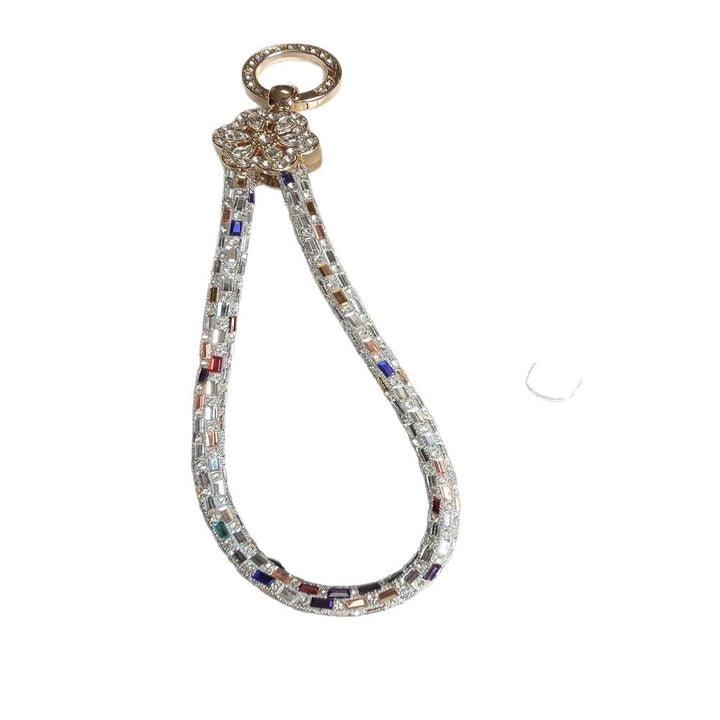 Eleganter Schlüsselanhängerhalter mit Kristallakzenten Karnz