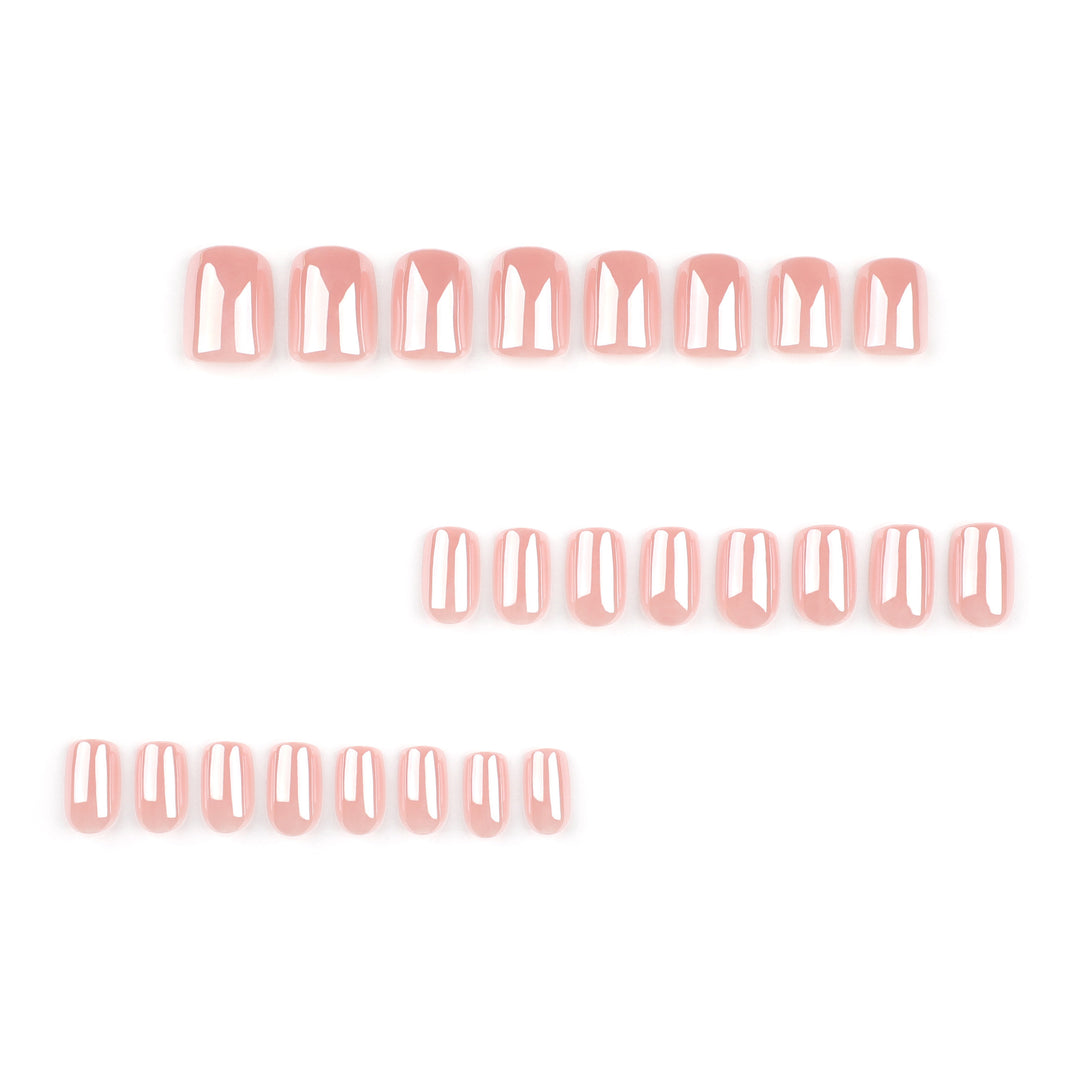Elegante Nagelkunst im Rosé Metallic-Look Karnz