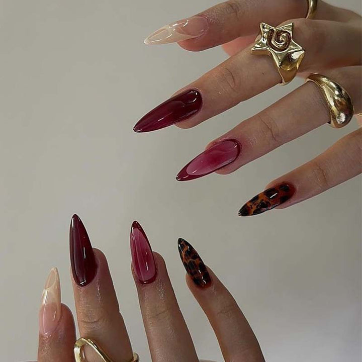 Künstlerisches Stiletto Press-On Nagel Set