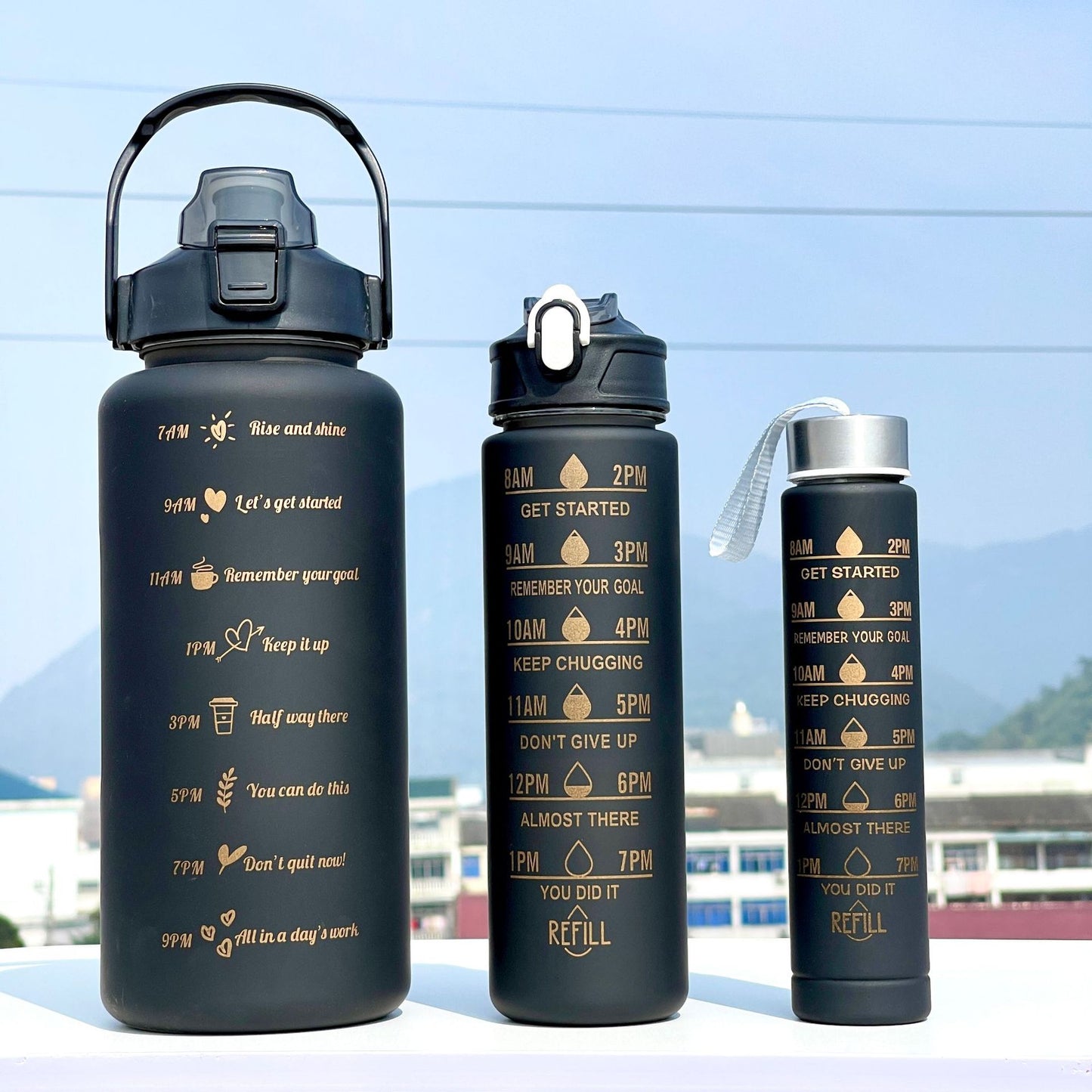 Unisex Motivierende Wasserflasche mit Zeiteinteilung Karnz