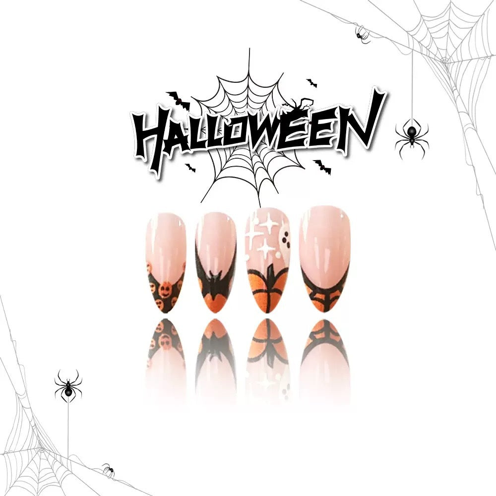 Kunstnagelset mit kreativen Halloween Motiven Karnz