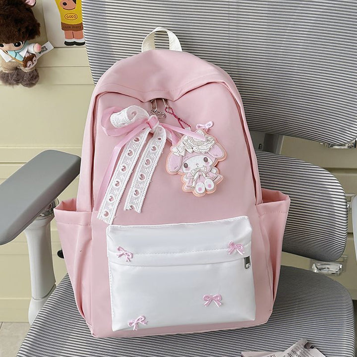 Verspielter Rucksack mit Eleganten Applikationen Karnz